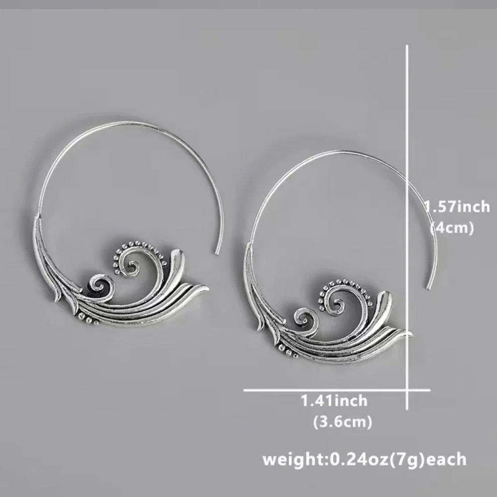 Exquisite Silver Hoop Embellished With Delicate Carved Leaf Vintage Hoops - Picture 3 of 6